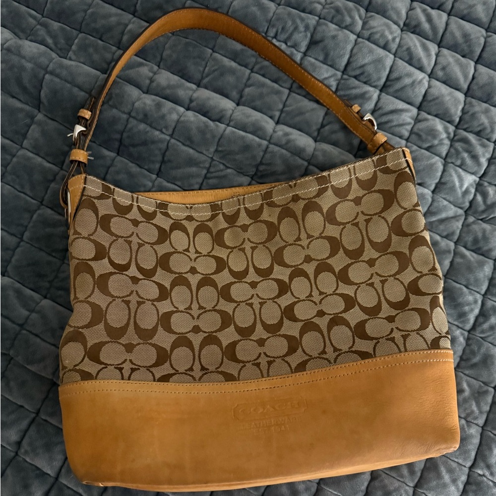 Vintage coach Shoulder Bag